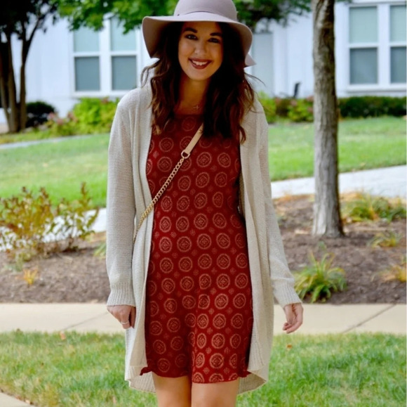 Brandi Melville Abigale  square neck lightweight dress - Picture 2 of 8